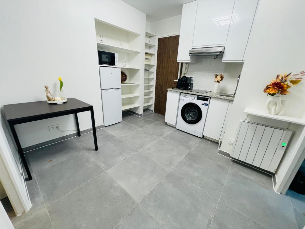 Dream Dwell Paris-Two Bedrooms Apart Near Gare Du Nord エクステリア 写真