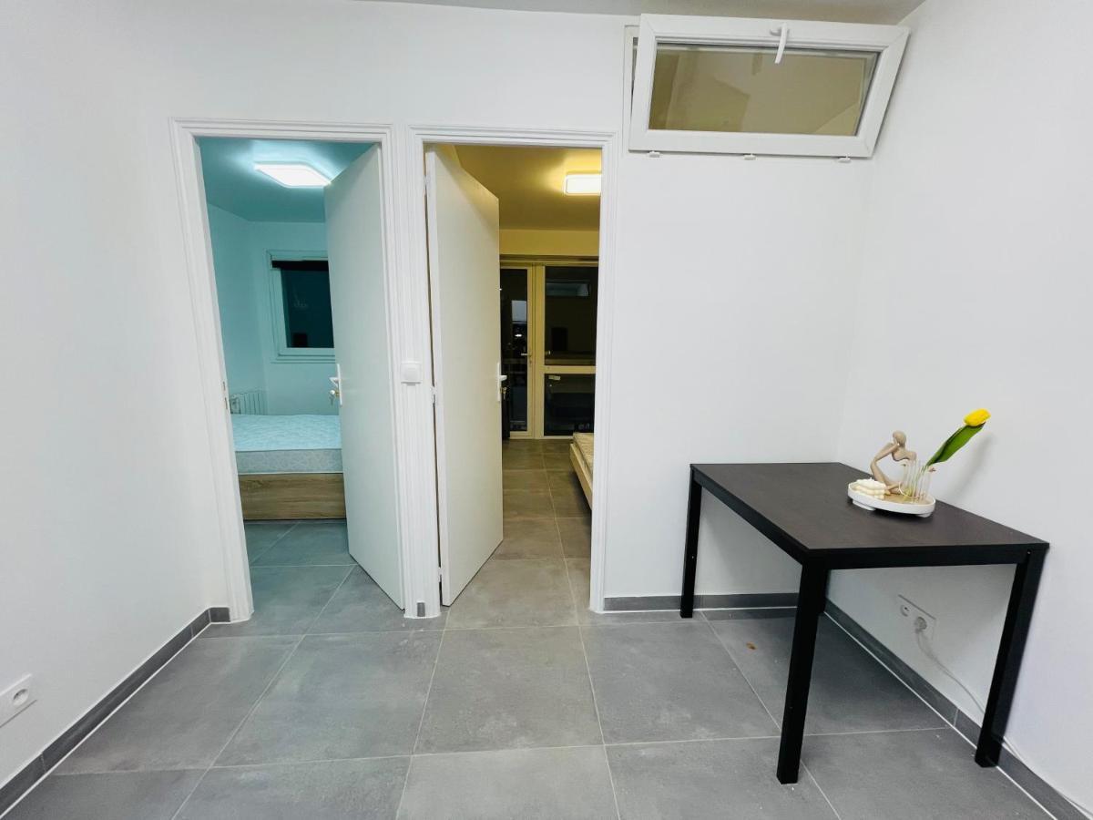Dream Dwell Paris-Two Bedrooms Apart Near Gare Du Nord エクステリア 写真