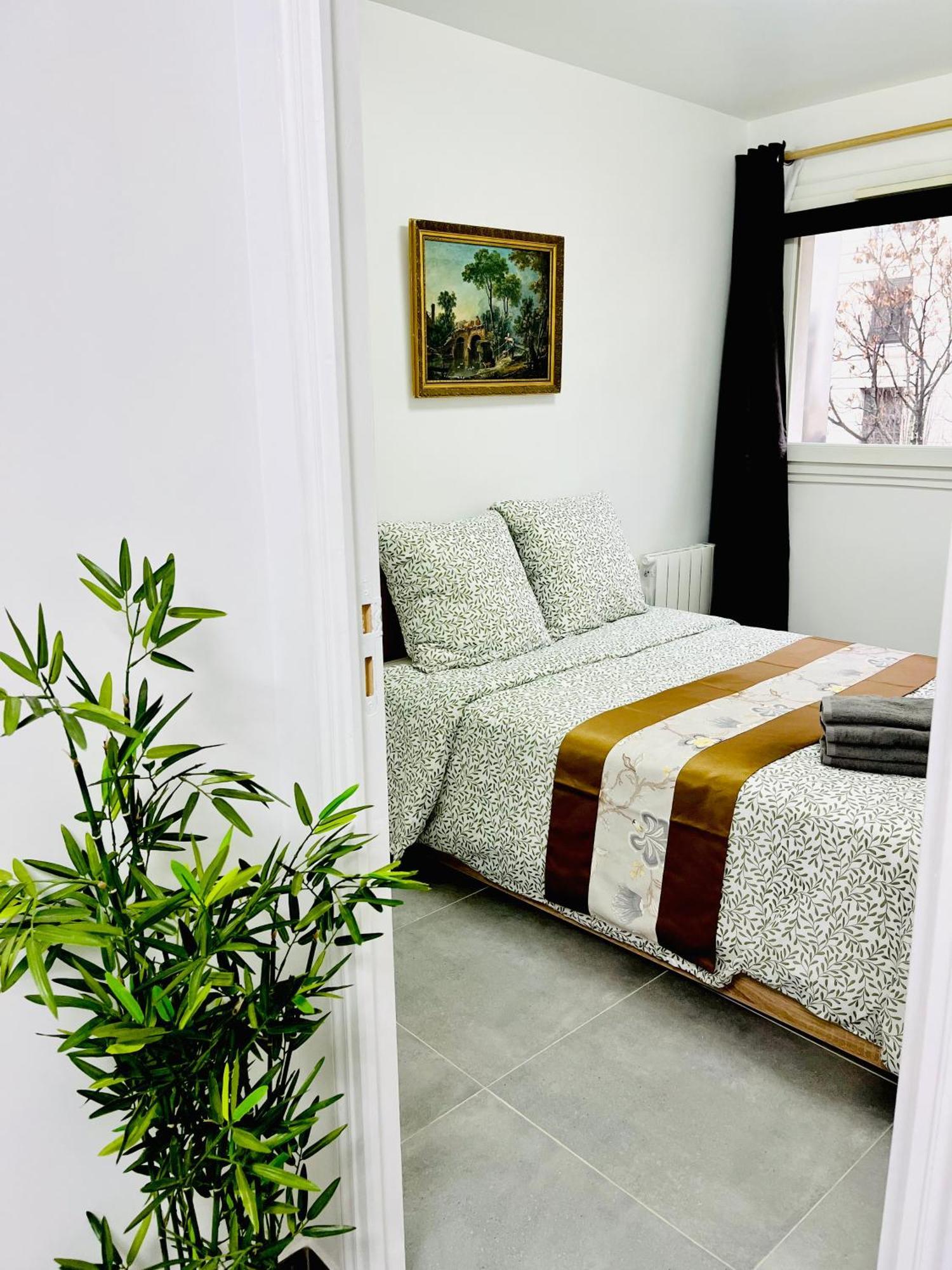 Dream Dwell Paris-Two Bedrooms Apart Near Gare Du Nord エクステリア 写真